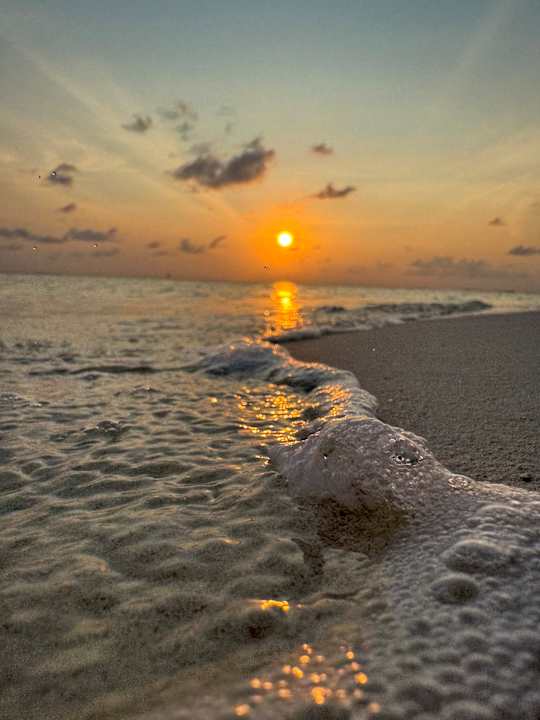 Strand Vilamendhoo Island Resort & Spa