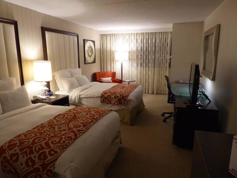 Po wejsciu Hotel Renaissance Newark Airport