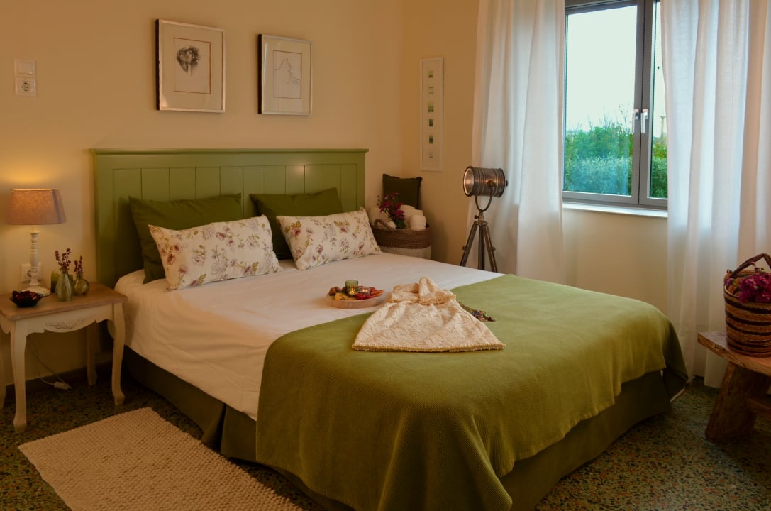 Zimmer The House By The Sea