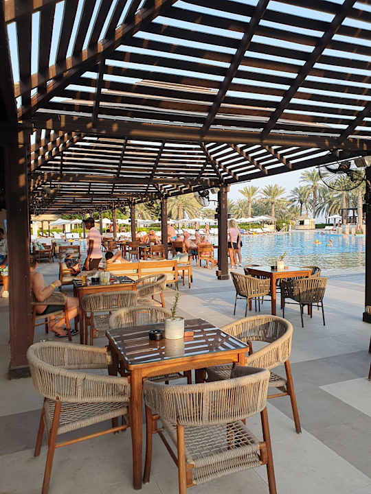 Pool Miramar Al Aqah Beach Resort