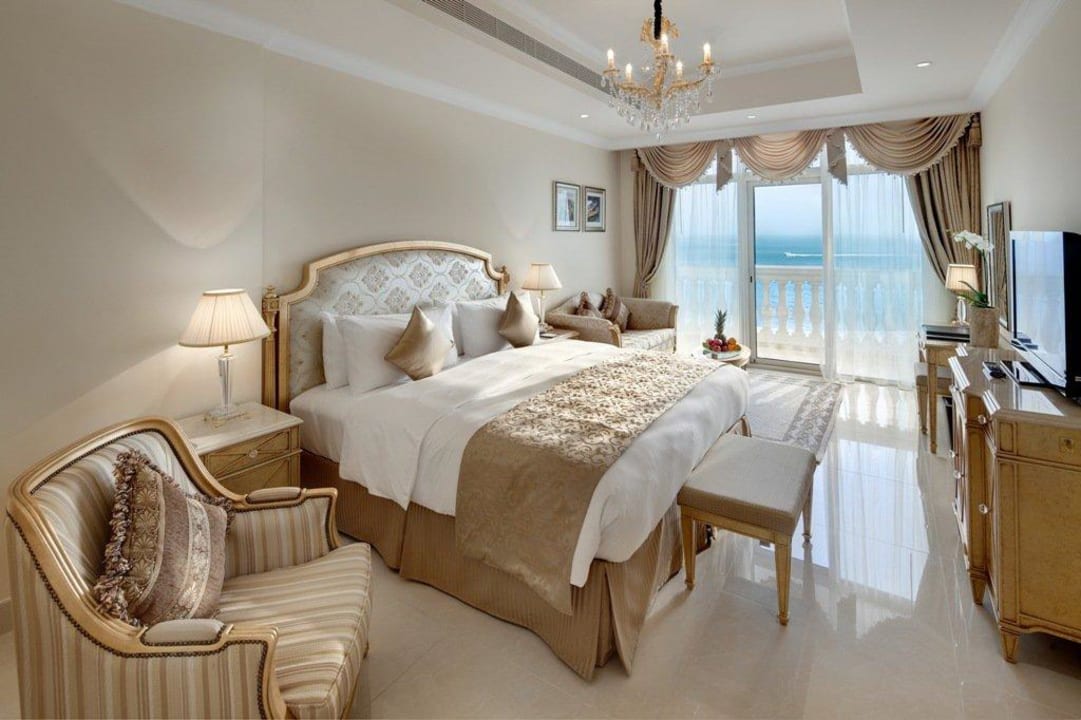 King Size Bedroom in one of the Suites Kempinski Hotel & Residences Palm Jumeirah