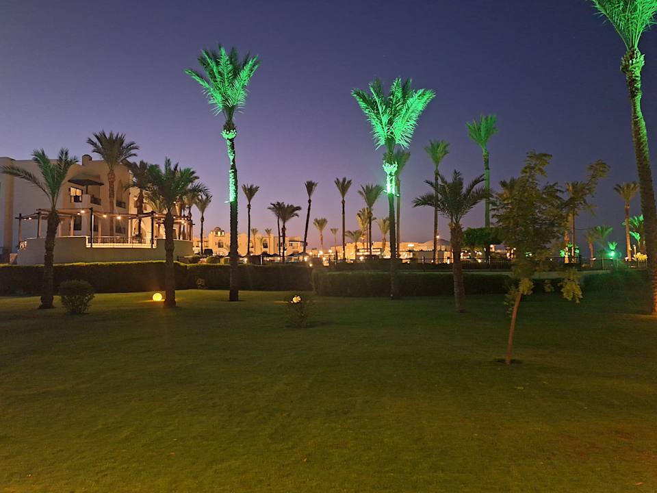 Außenansicht Pickalbatros Palace Hotel-Port Ghalib