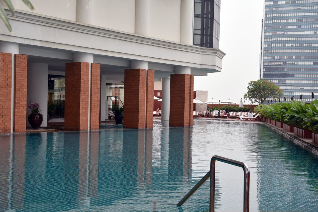 Hotel-Pool Tower Club At Lebua