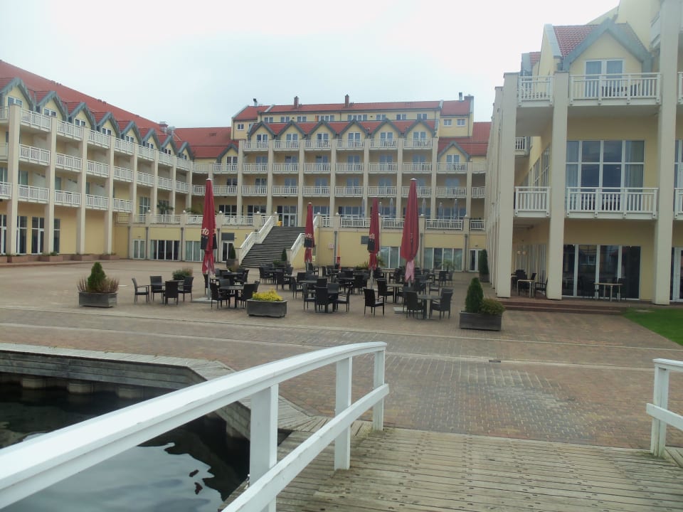 Rückseite Precise Resort Hafendorf Rheinsberg