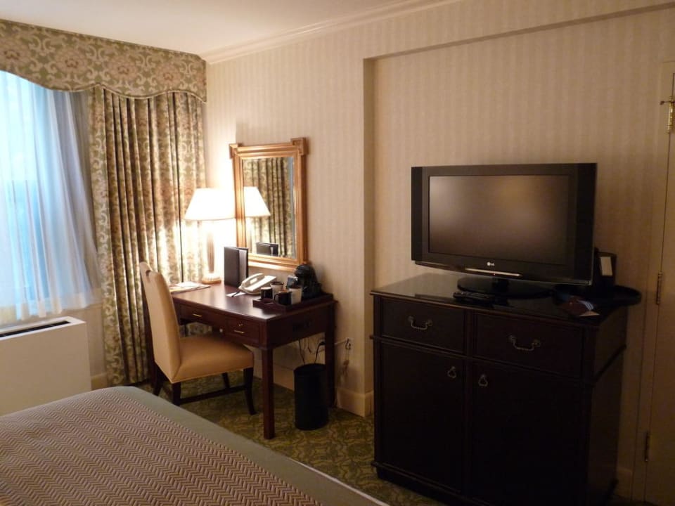 Doppelzimmer Omni Shoreham Hotel