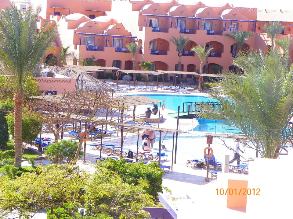 Blick zum Family-Pool Jaz Makadi Oasis Resort