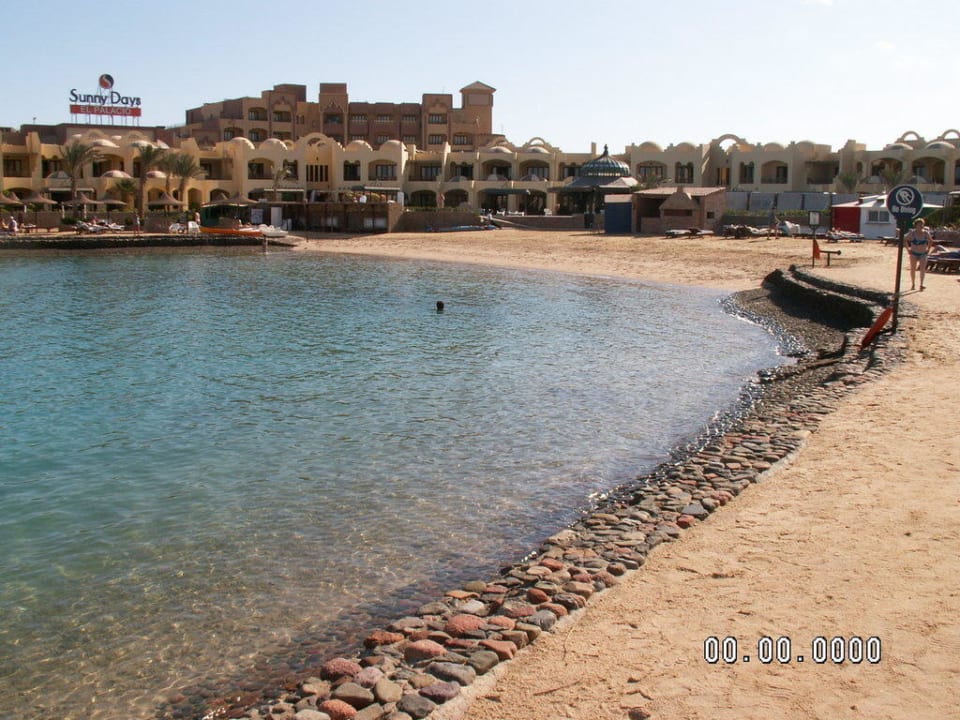 Eigener Strand des Mirette Sunny Days Palma De Mirette Resort & Spa