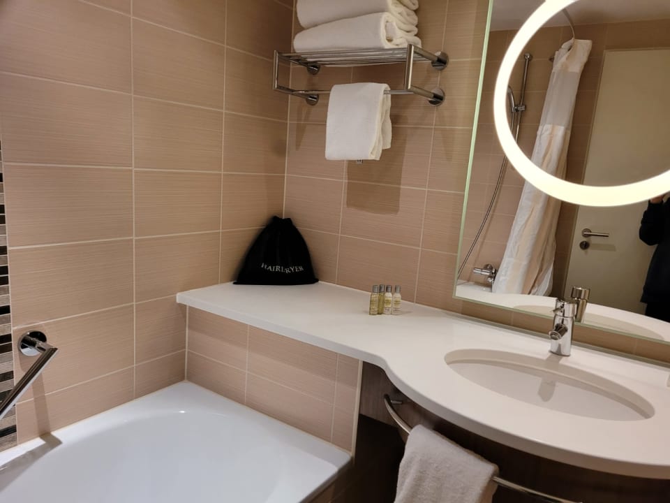 Zimmer Hilton Garden Inn Frankfurt Airport