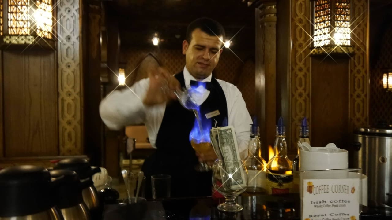 Irish Coffee Show im Dana Beach Hotel Pickalbatros Dana Beach Resort - Hurghada
