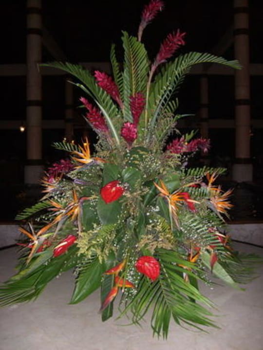 Blumenarragement in der Lobby Grand Palladium Select Bávaro Resort & Spa