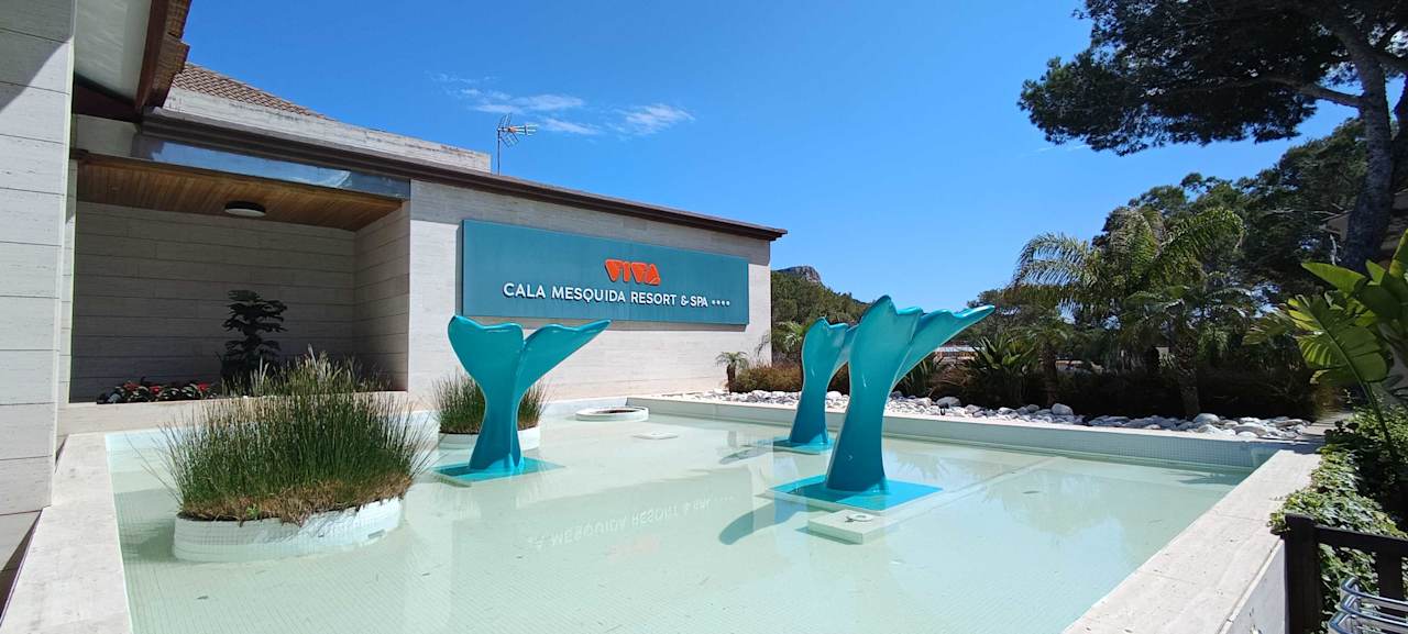 Außenansicht VIVA Cala Mesquida Resort & Spa