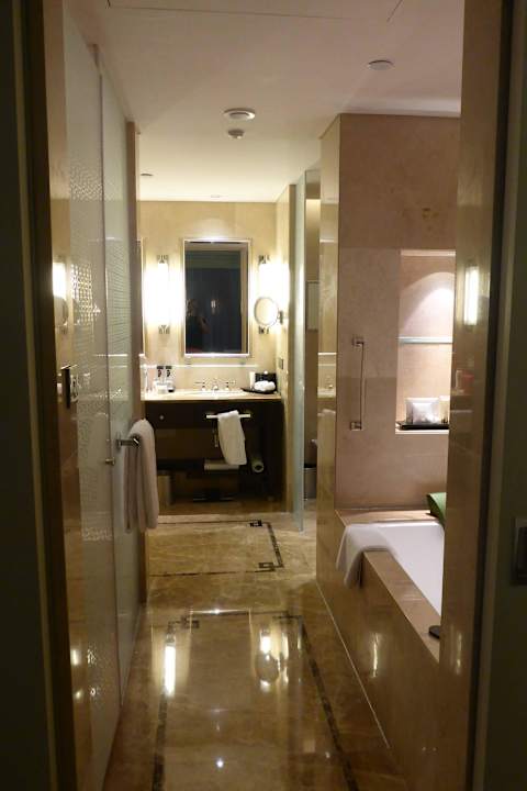 Bad Hotel The Langham Shenzhen