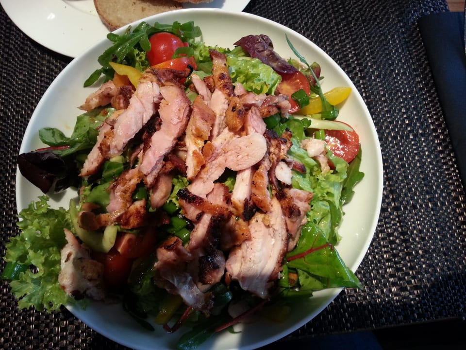 Lecker essen  Hotel NEWBERLIN