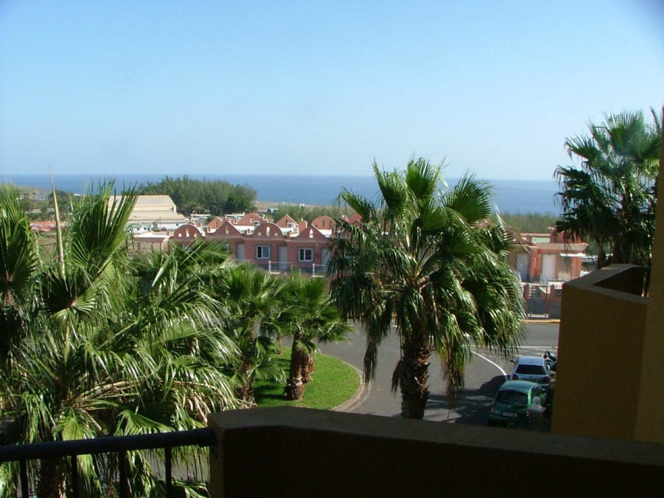 Вид с балкона. Sport Hotel Monte Feliz - powered by Playitas