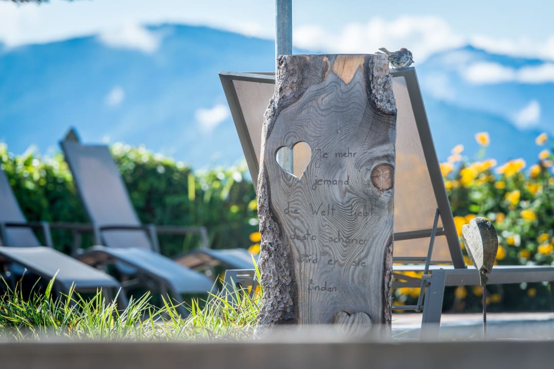 "Gartenanlage" Hotel Sonnenheim (Chienes / Kiens) • HolidayCheck