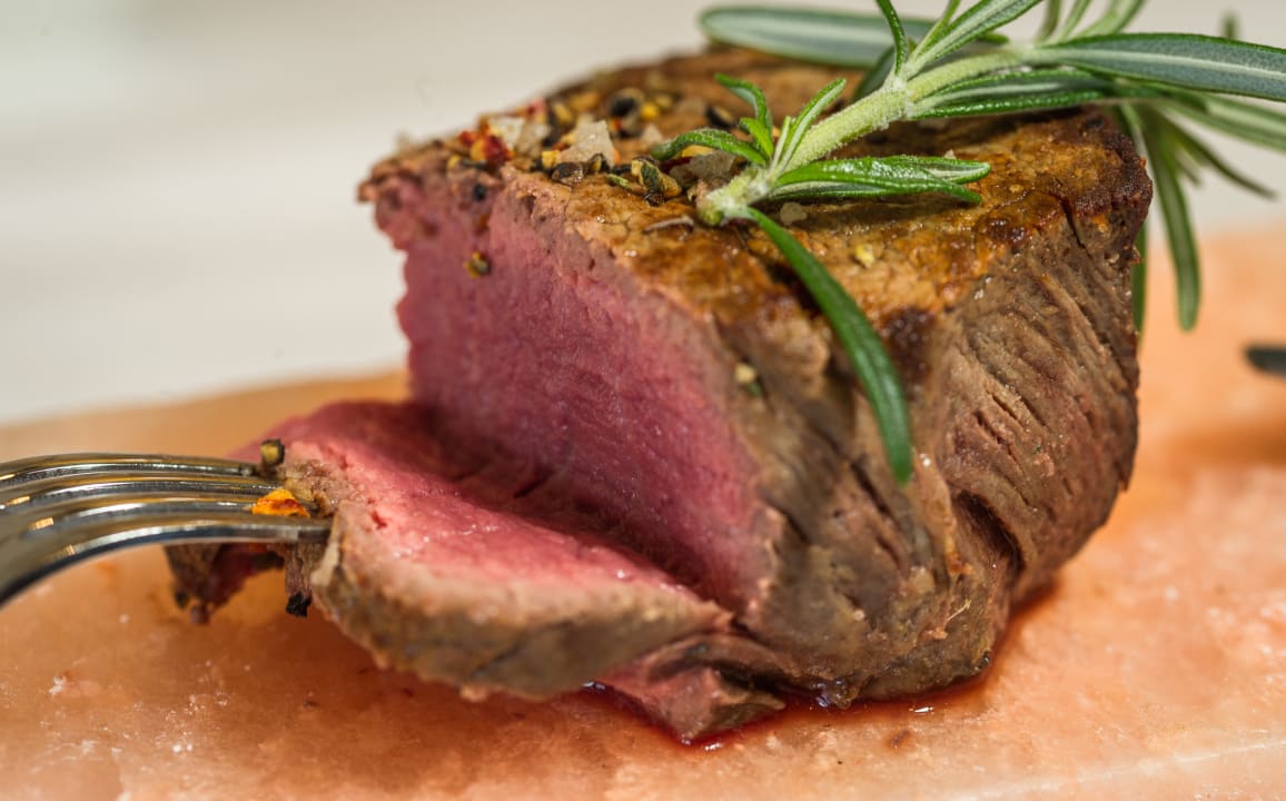 Gastro Cafe-Restaurant LEO