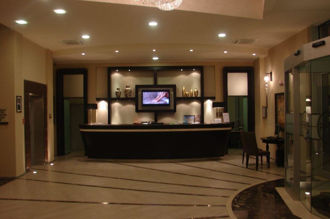 Rezeption Parc Hotel Germano Suites