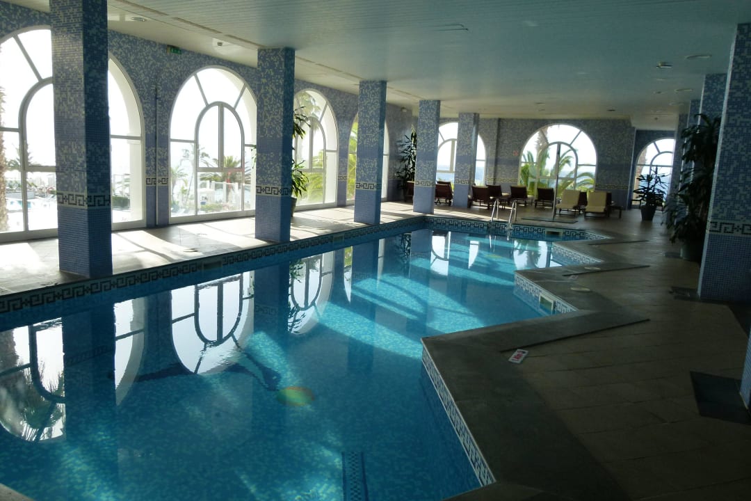Innenpool Hotel Riu Madeira