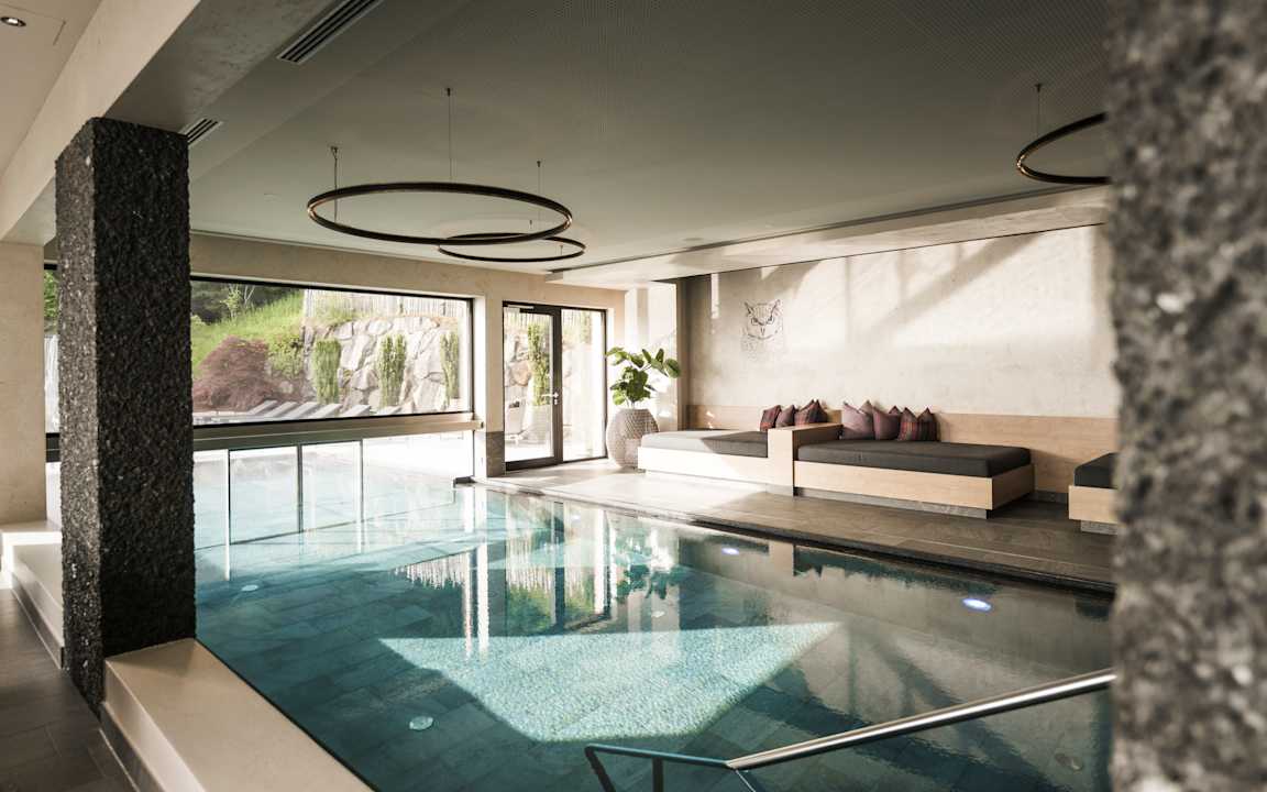 Pool Das Kaltenbach Aparthotel