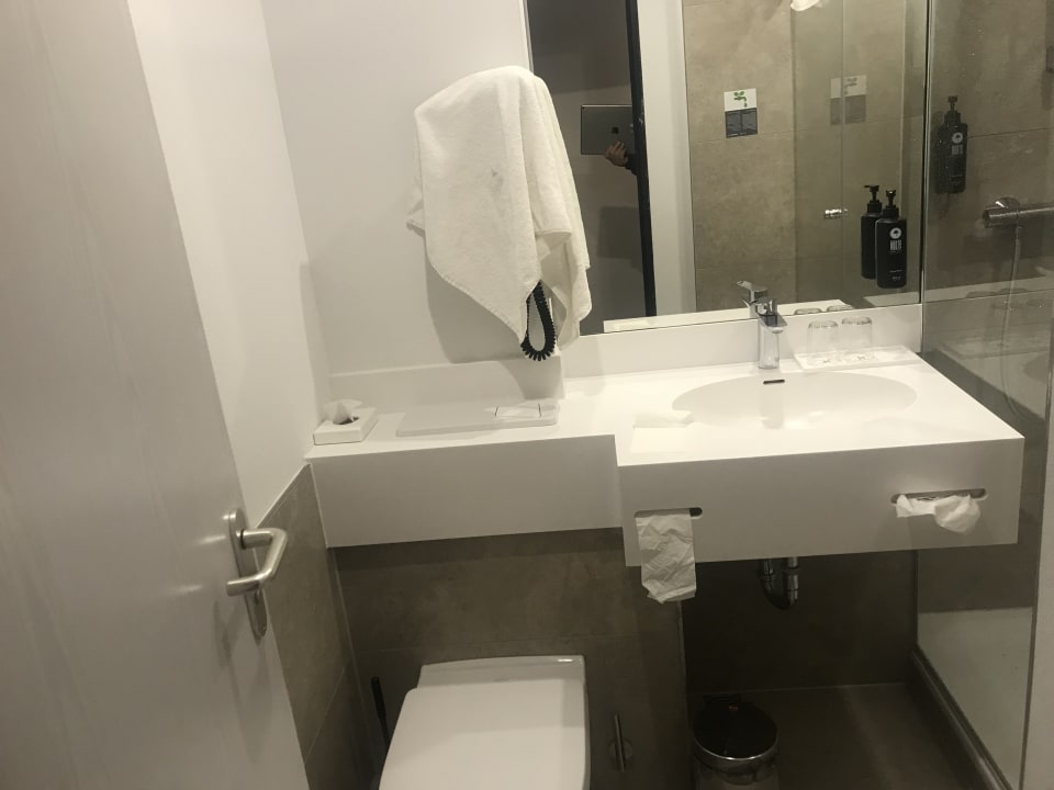 Zimmer H+ Hotel Köln Brühl