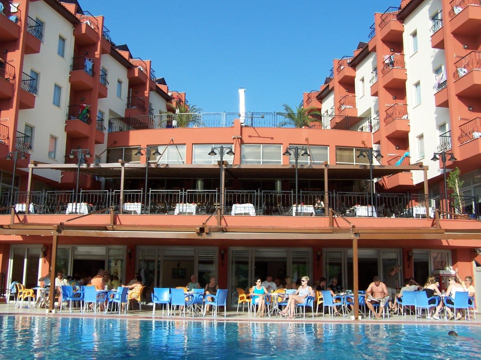 Restaurant im 1.Stock & Poolbar   Royal Atlantis Beach Hotel