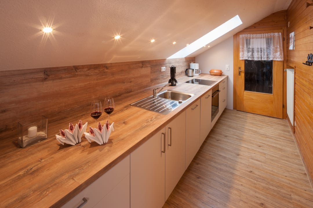 Zimmer Landgasthof und Ferienwohnungen Almenhof