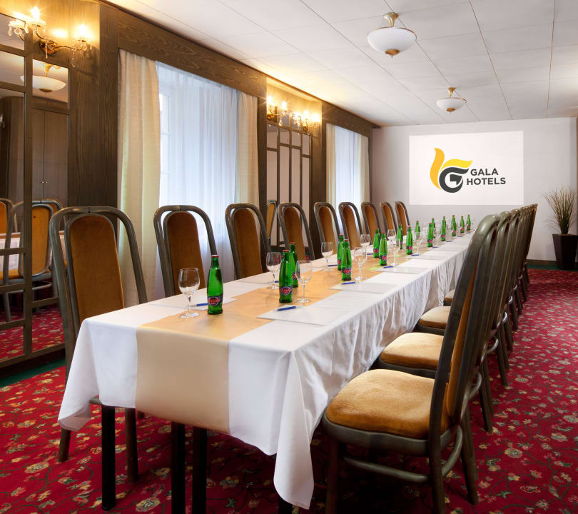 Salonek Chateau Monty Spa Resort