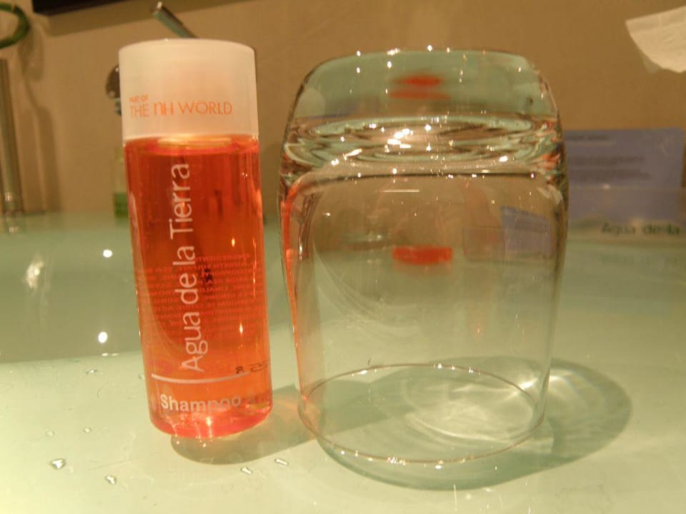 El baño NH Berlin Kurfürstendamm