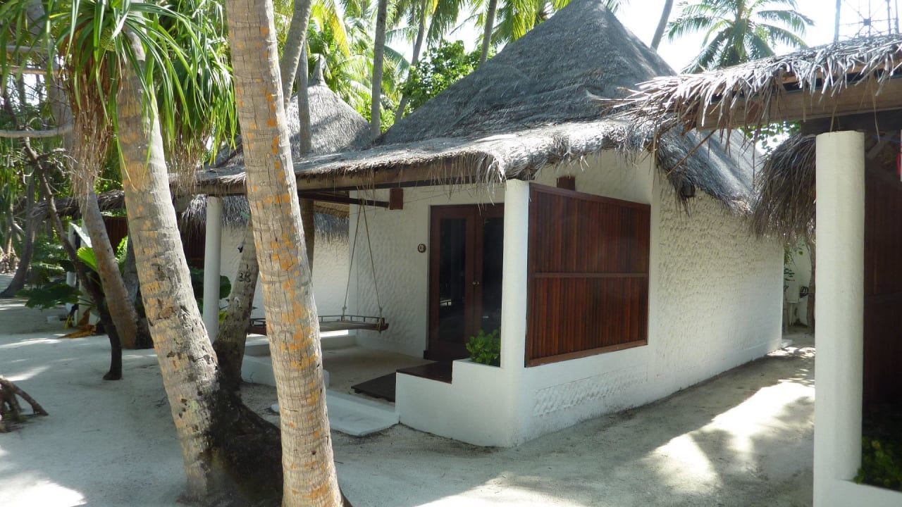 Bungalow 102 Angaga Island Resort