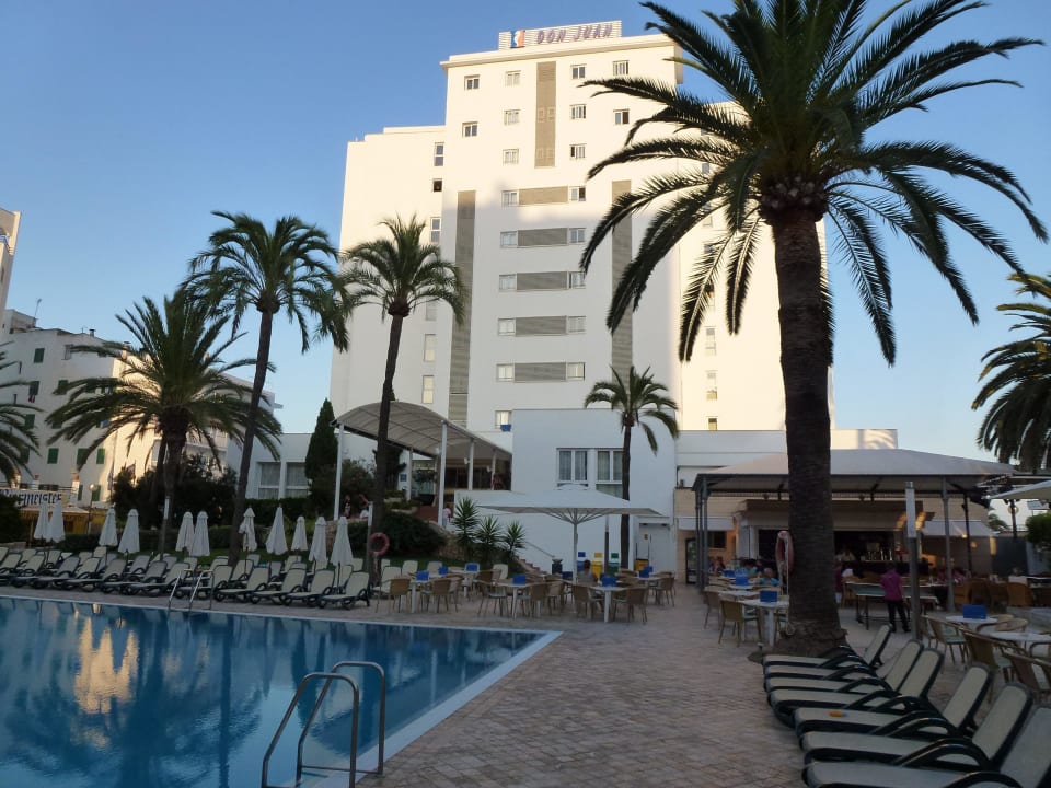 Pool und Hotel Hipotels Don Juan