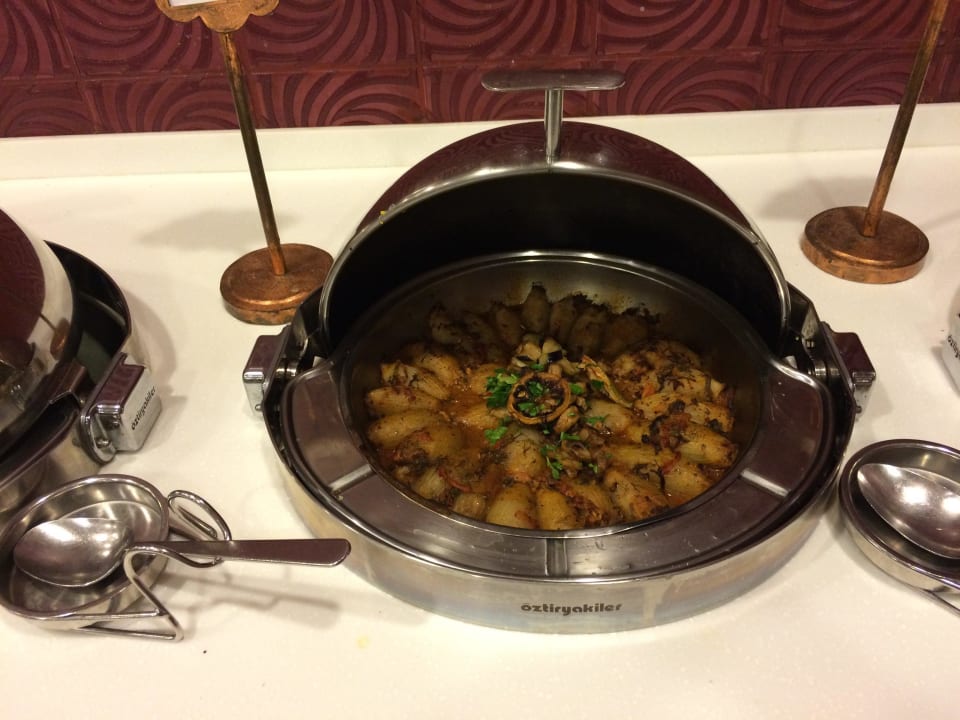 Buffet täglich was anderes Ramada Plaza by Wyndham Antalya