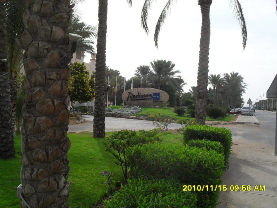 Gartenanlage Parrotel Beach Resort