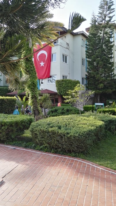 Gartenanlage Hotel Gardenia Beach