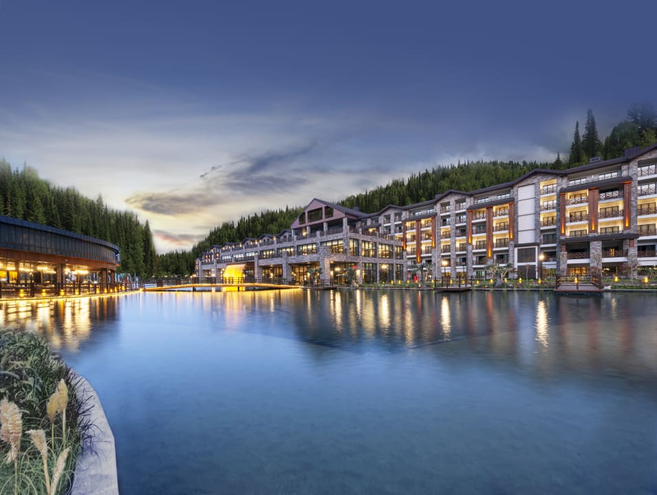 Außenansicht Elite World Grand Sapanca Hotel