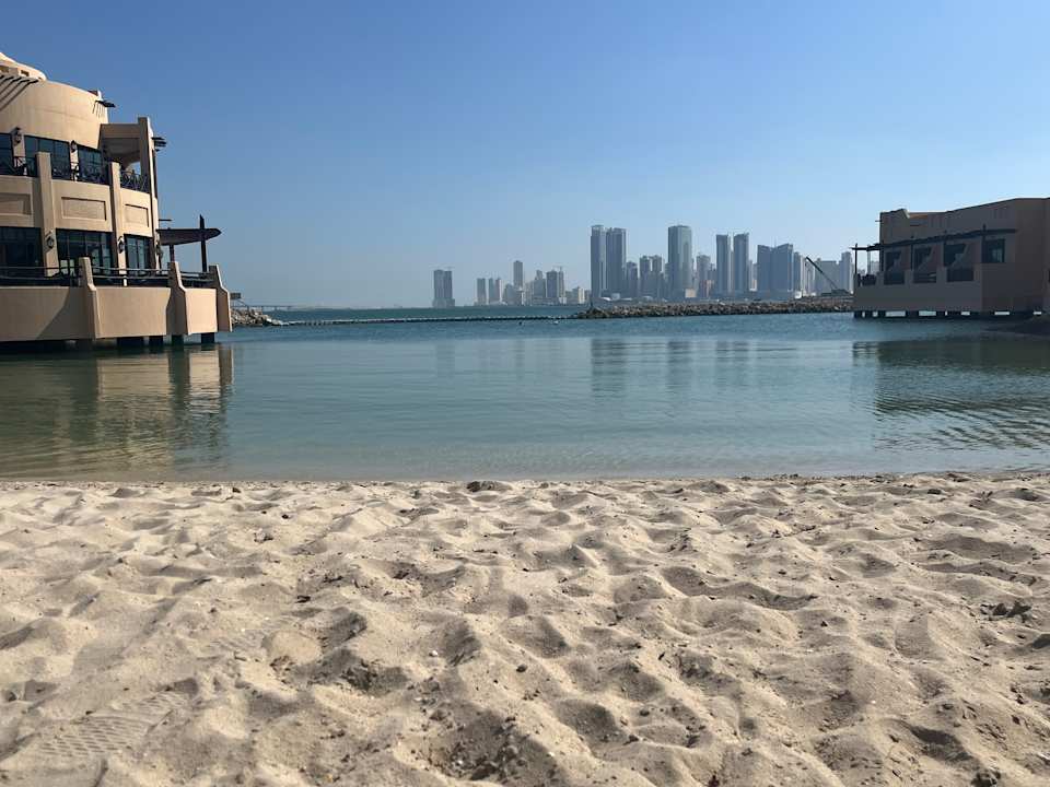 Strand Novotel Bahrain Al Dana Resort