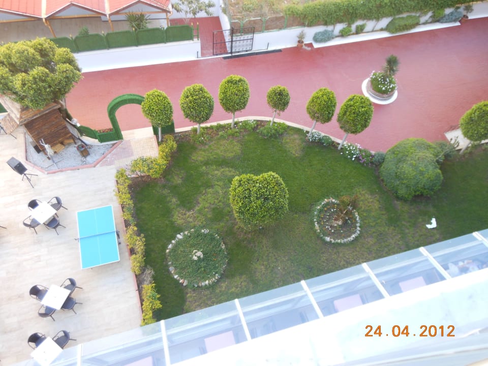 Blick vom Zimmer/Balkon Kaila Beach Hotel