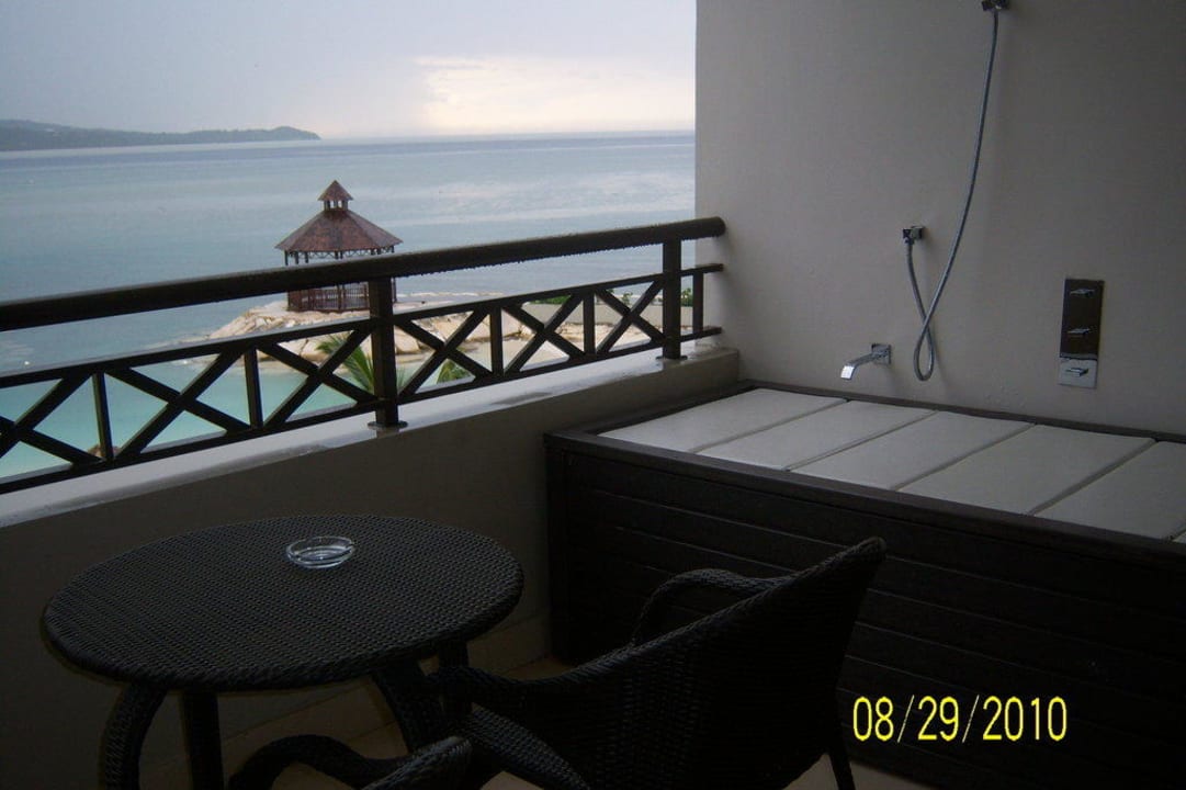 Balkon mit Badewanne Secrets Wild Orchid Montego Bay - Adults only