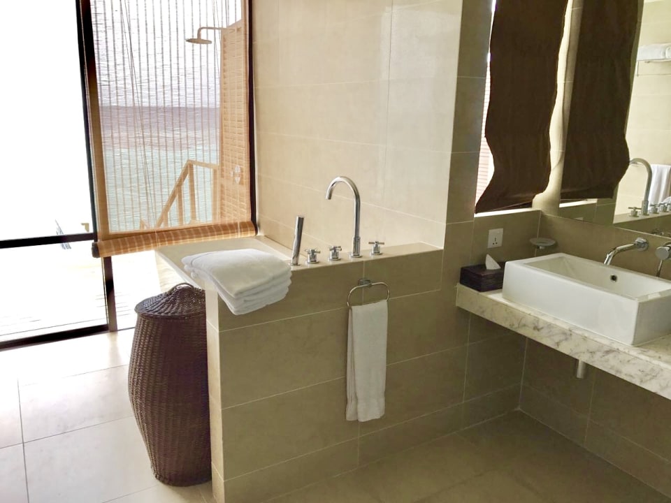 Zimmer ROBINSON MALDIVES
