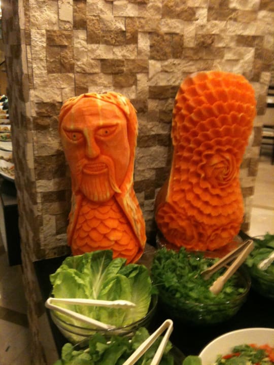 Deko auf dem Buffet FUN&SUN Smart Hane Sun Hotel