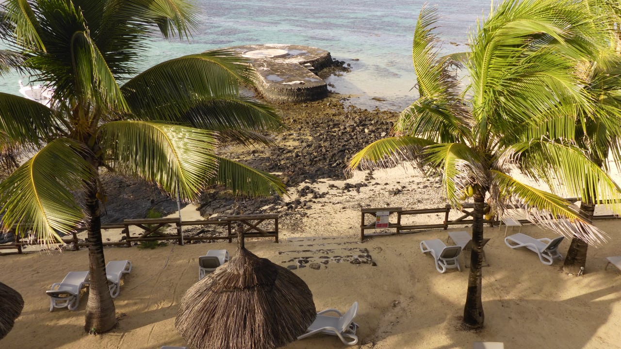 Ausblick Le Peninsula Bay Beach Resort & Spa