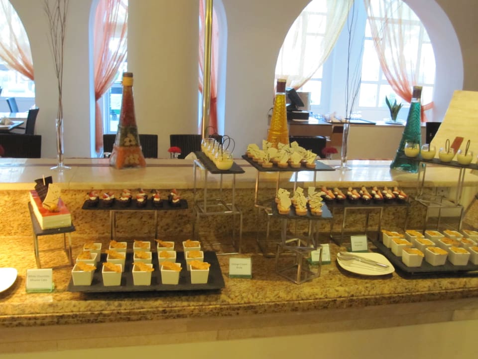 Nachspeisenbüffet Hilton Salalah  Resort