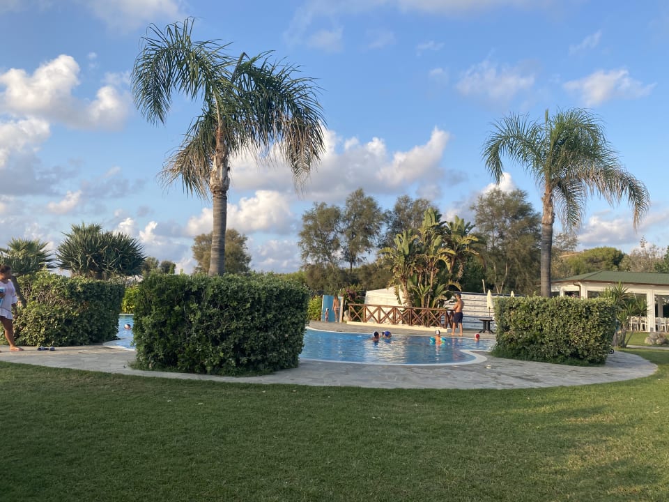 Pool BV Borgo del Principe