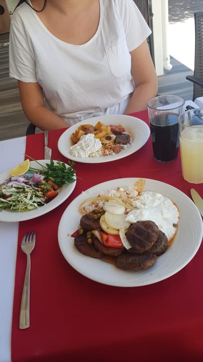 Gastro Side Aquamarin Resort & Spa