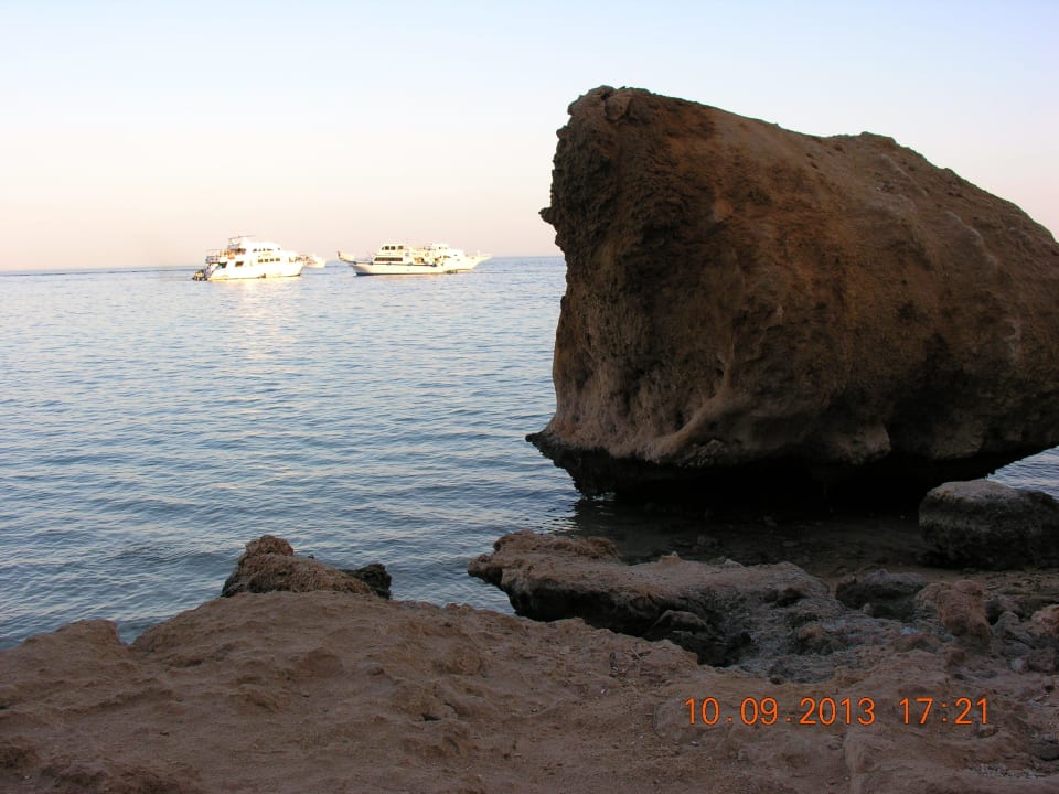 Statki przy rafie hotelowej Hotel El Faraana Reef Resort