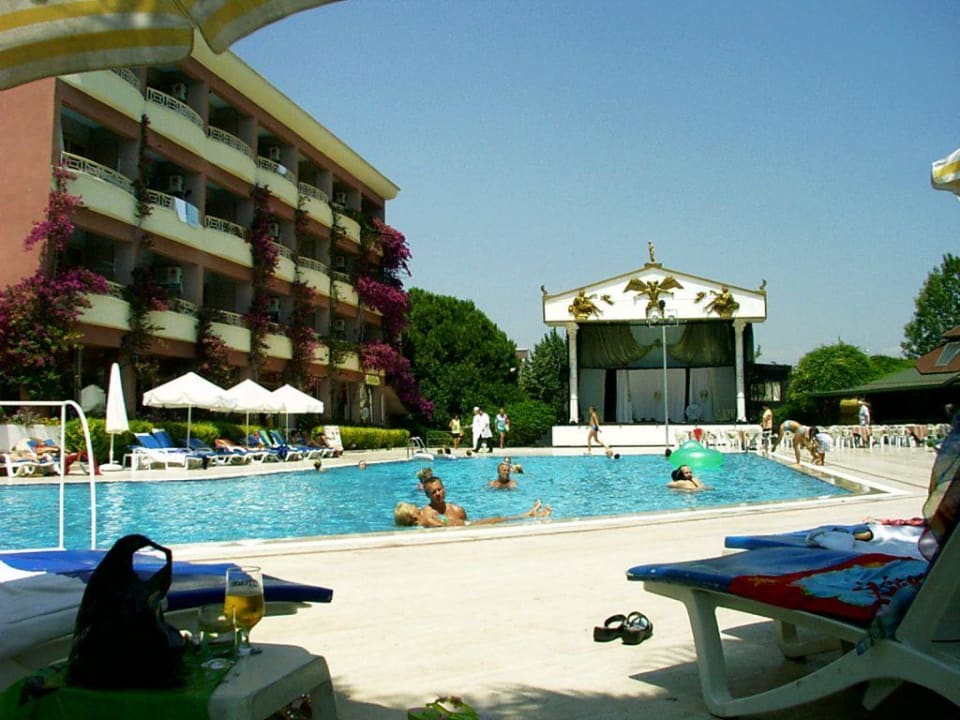 Pool Nr. 3 Bieno Club Venüs Hotel &Spa