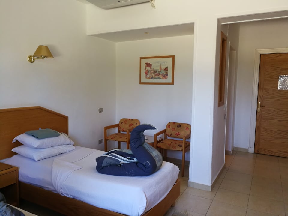 Zimmer Menaville Safaga