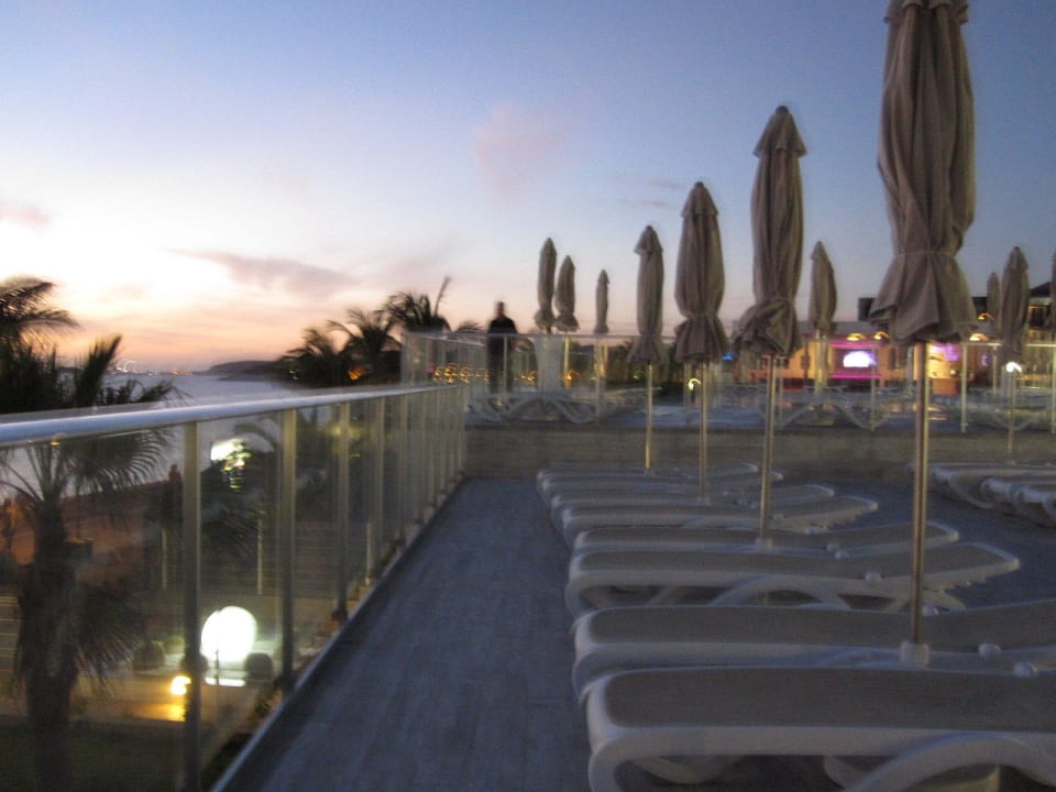 Terrasse am Infinitypool Hotel Riu Gran Canaria