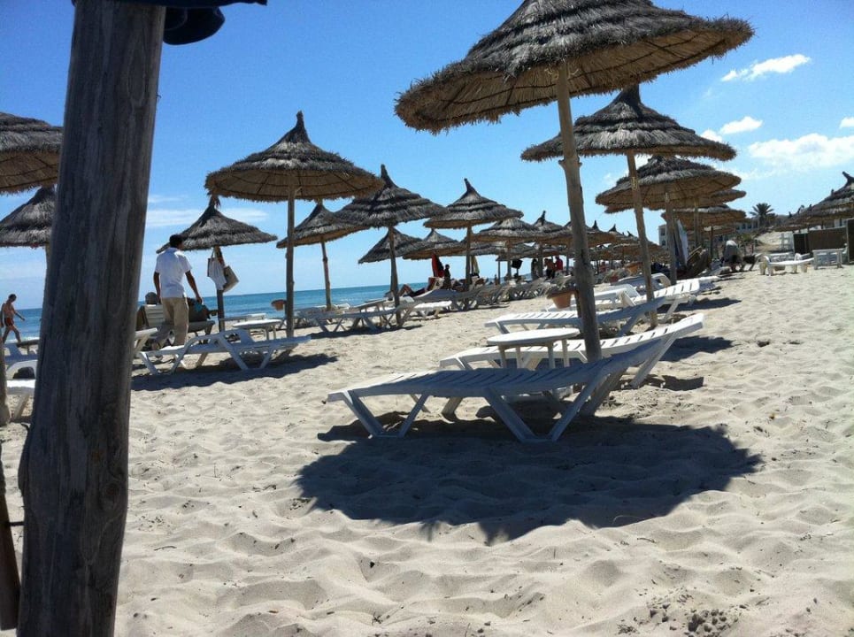 Liegeplätze am Strand Radisson Blu Palace Resort & Thalasso Djerba