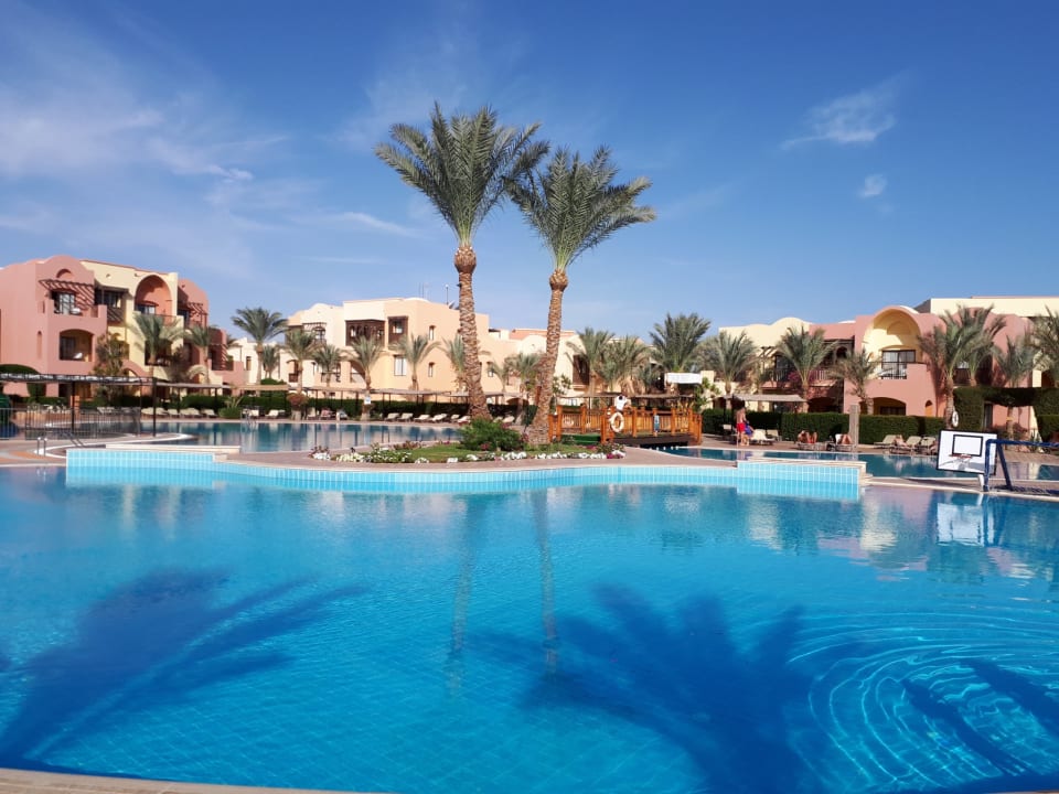 Pool Jaz Makadi Saraya Resort