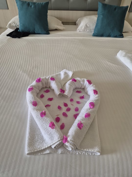 Zimmer Sirena Beach Resort & Spa